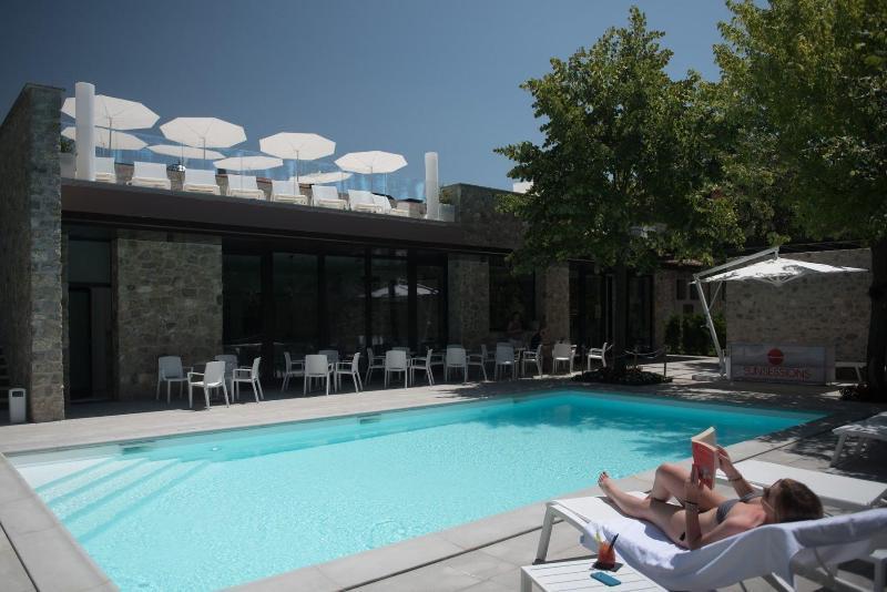 Isola Verde Resort Кастильоне-дель-Лаго Экстерьер фото