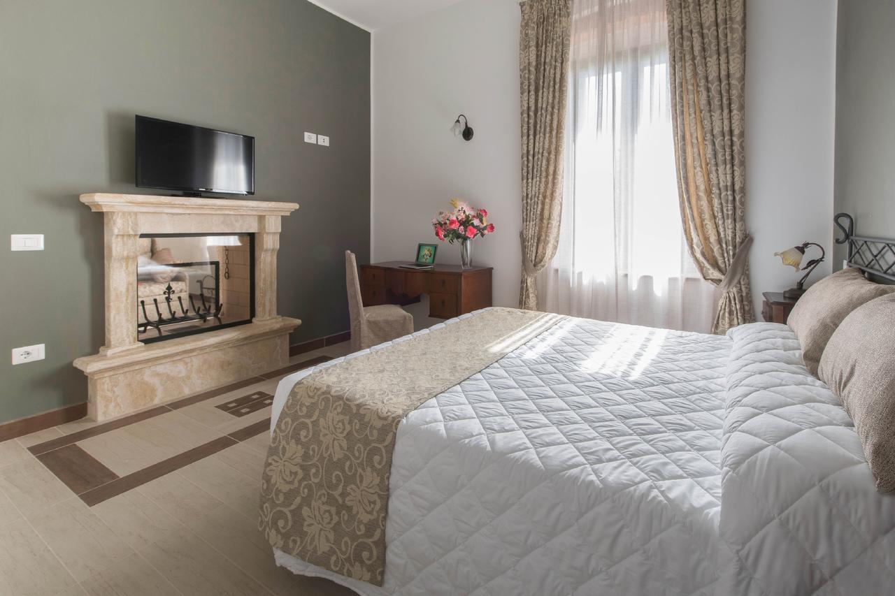 Isola Verde Resort Кастильоне-дель-Лаго Экстерьер фото